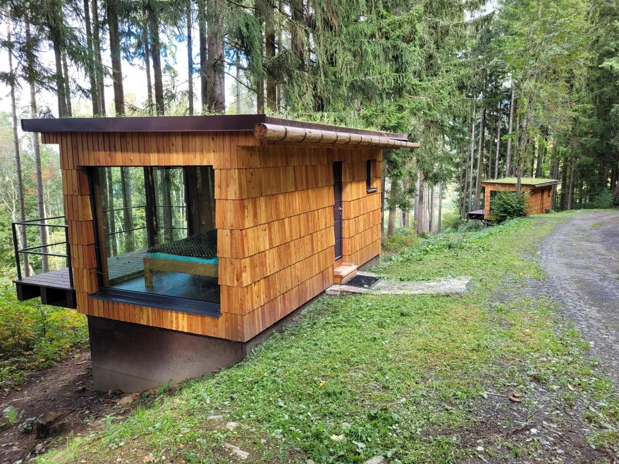 Berry Hotel Klatovy Buitenkant foto